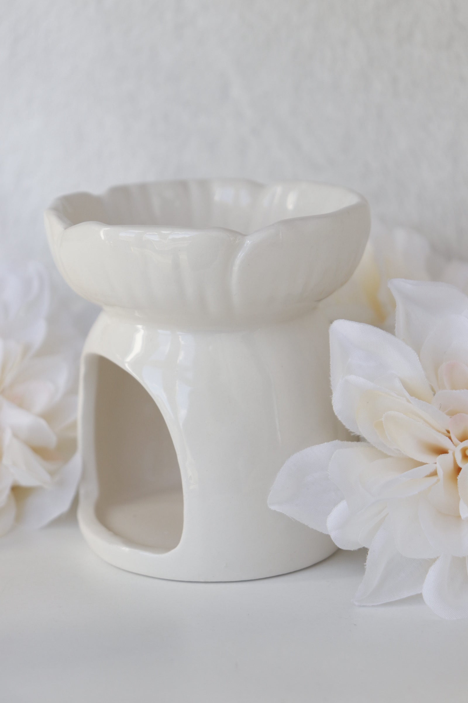 Blossom White Diffuser