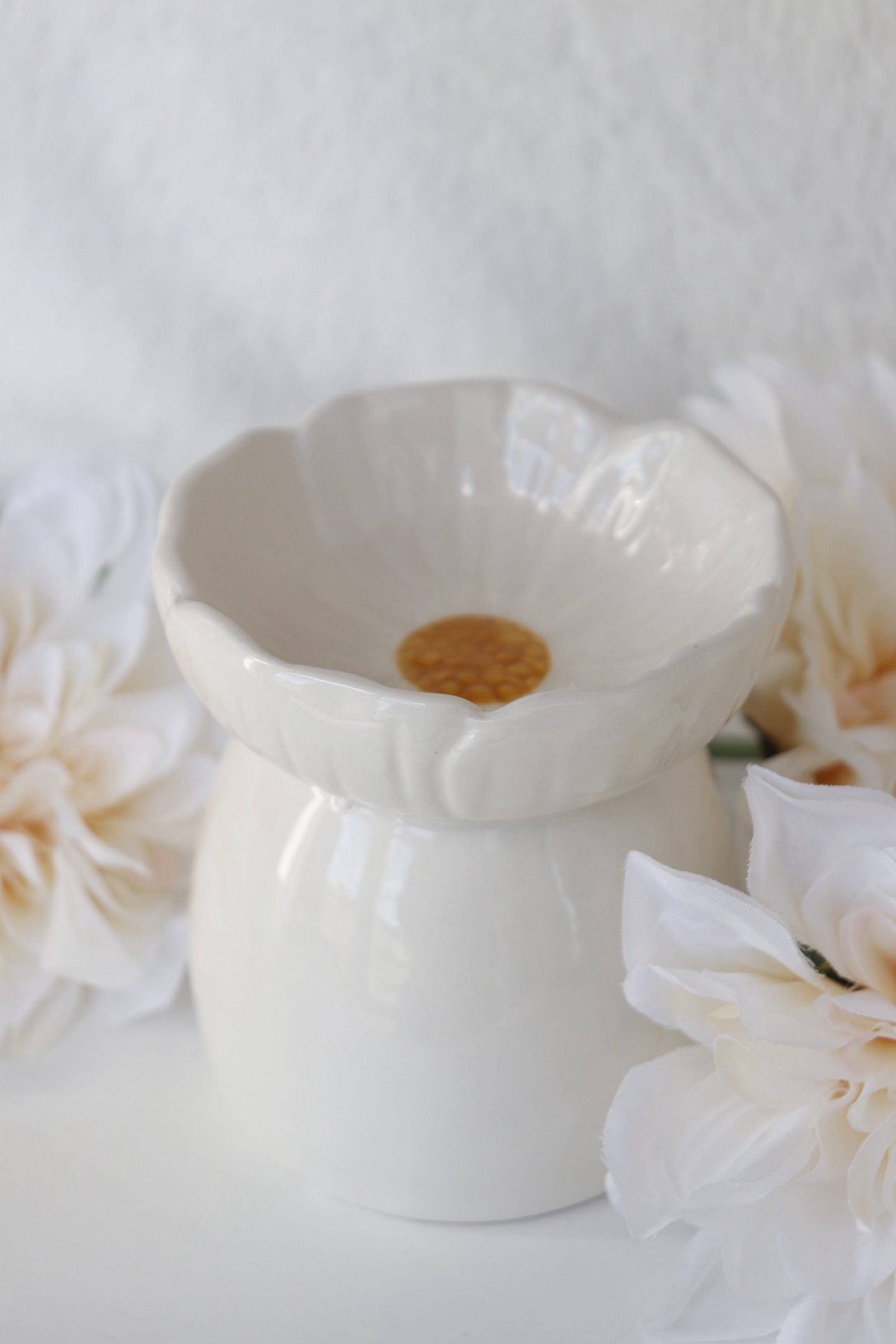 Blossom White Diffuser