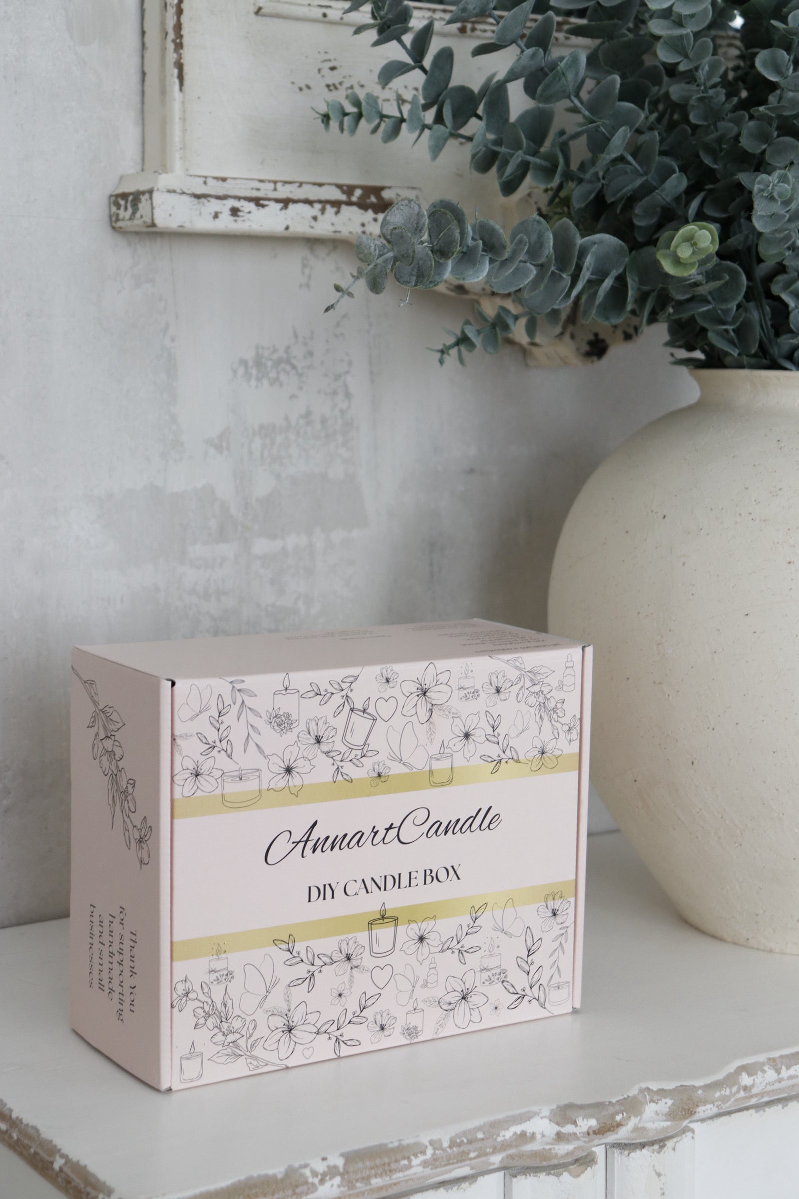 Pour & Glow – DIY Candle Box